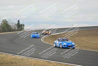 media/Jan-26-2025-CalClub SCCA (Sun) [[cfcea7df88]]/Group 1/Race/